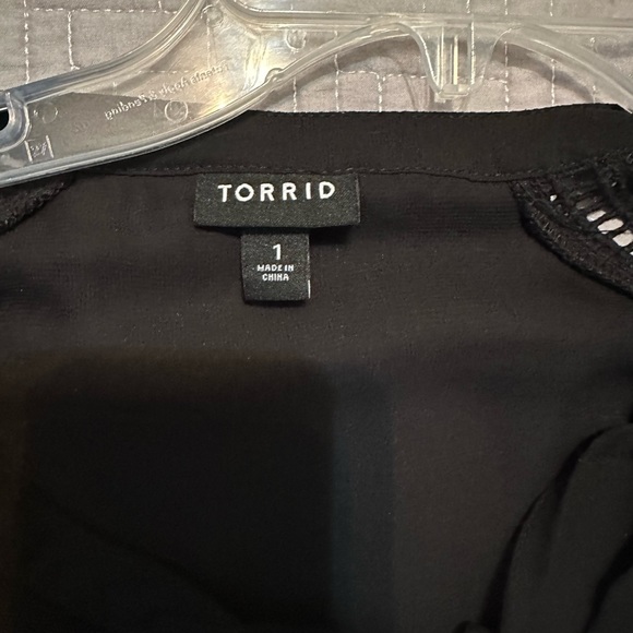 Torrid Crinkle Chiffon Embroidered Peasant Top - Picture 8 of 11